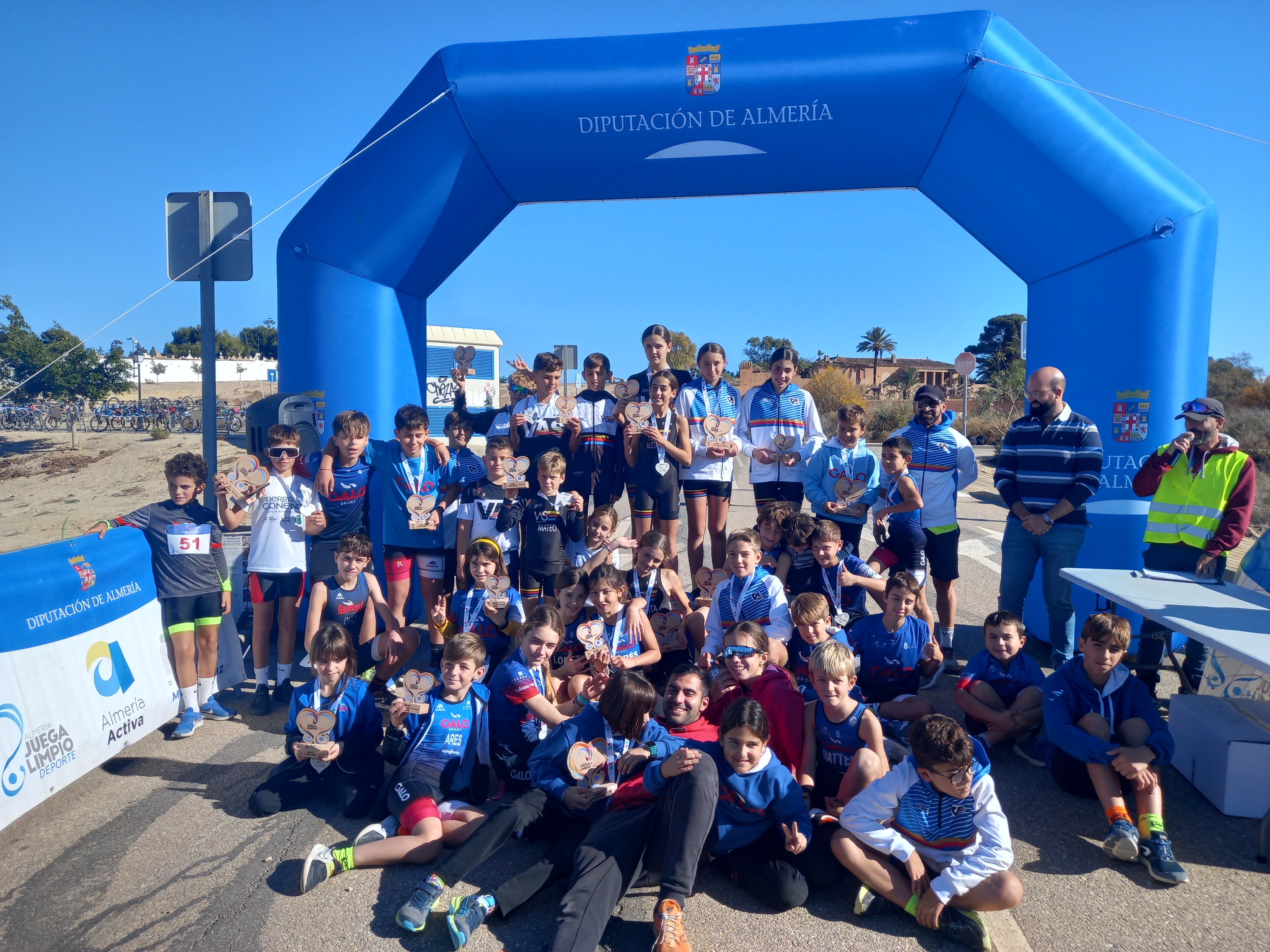 Se ha celebrado en Mojácar la segunda prueba y final del Circuito Educativo de Promoción del Duatlón Cross organizada dentro del proyecto Juegos Deportivos Provinciales de la Diputación de Almería, del área de Dinamización del deporte escolar y en este caso también con la colaboración del Ayuntamiento de Mojácar.